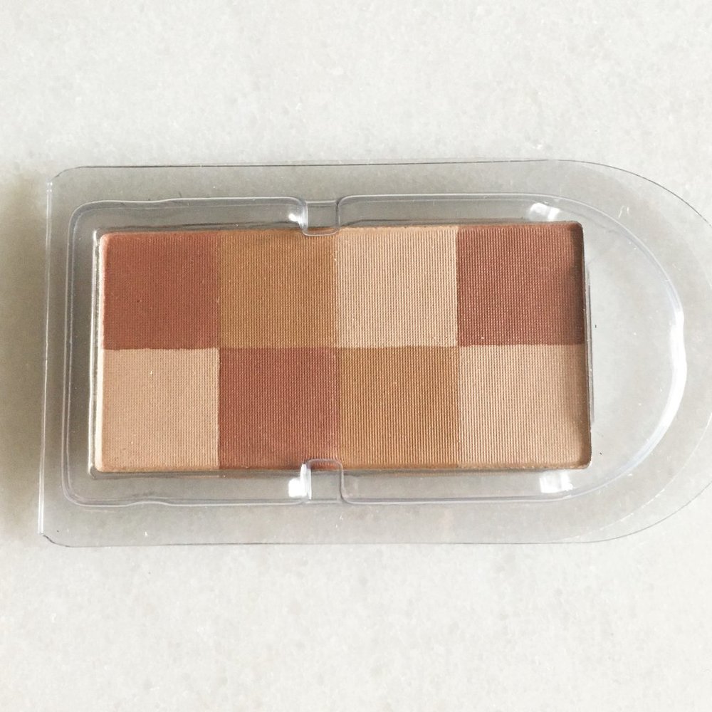 3/$36 - New! Mark Mosaic blush pan (Sandy) bronze neutral powder blush